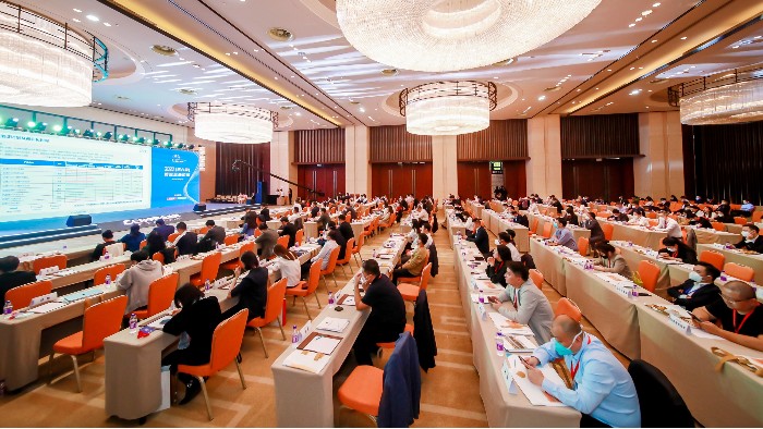 【百华鞋业】圆满出席第六届博鳌企业论坛暨亚洲经济大会！