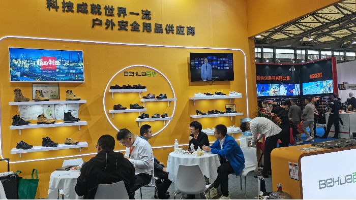 第104届中国劳动?；び闷方灰谆嵯殖±戳?，看百华气场全开，精彩蓄力！